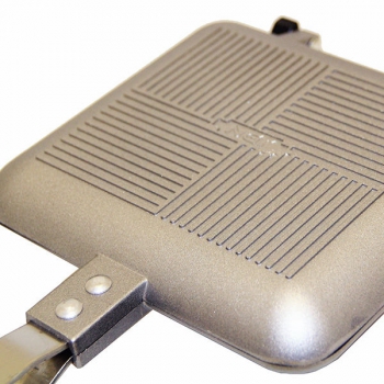 NGT Toastie Maker
