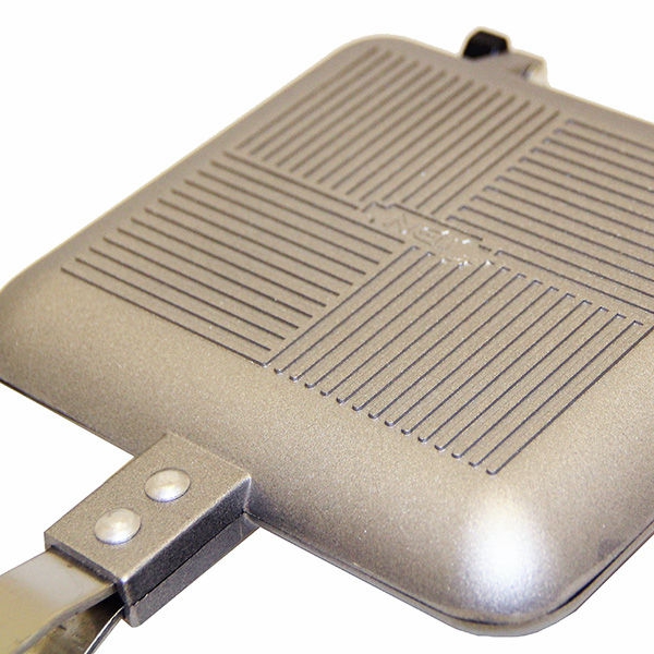 NGT Toastie Maker